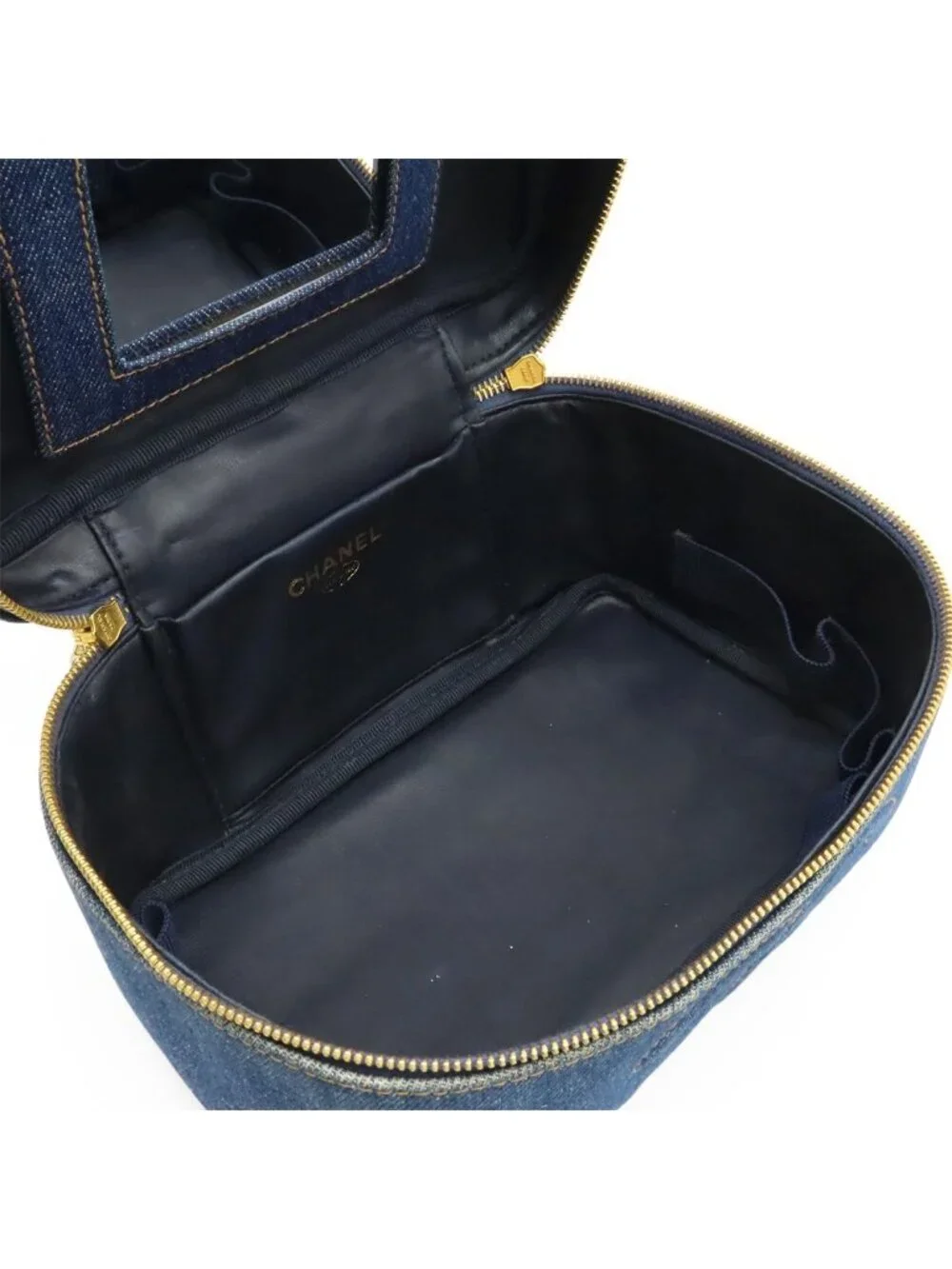 Chanel CC Logo Denim Vanity Handbag Makeup Pouch Blue Indigo Gold - Picture 7 of 9